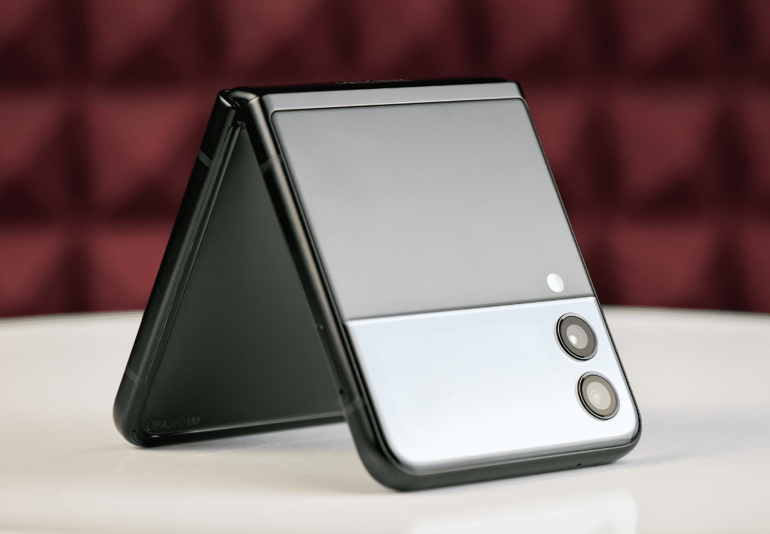Foldable Display - TT Consultants